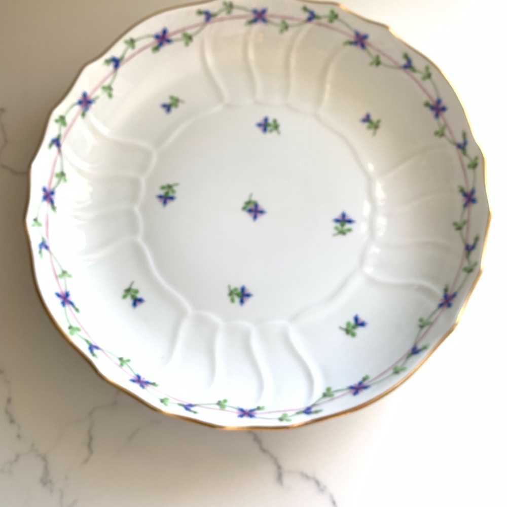 Herend Hungary Hand painted Blue Garland Porcelain Vegetable Bowl 10-1/4"
#459